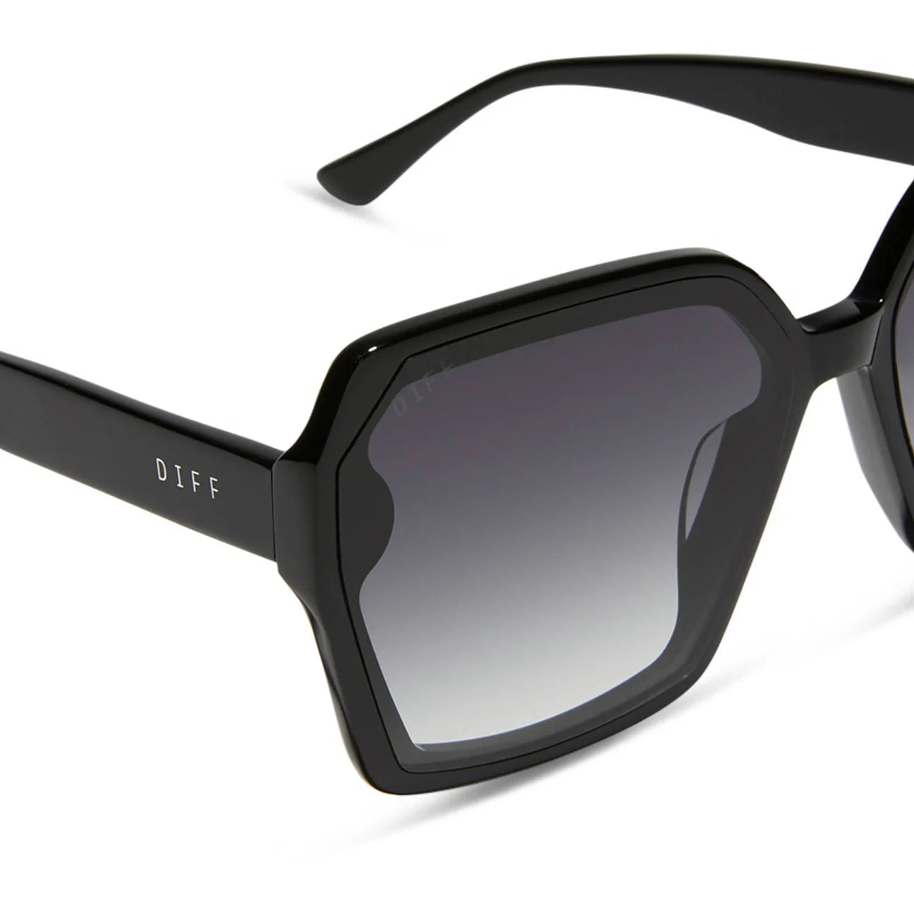 DIFF EYEWEAR PRESLEY *BLACK*