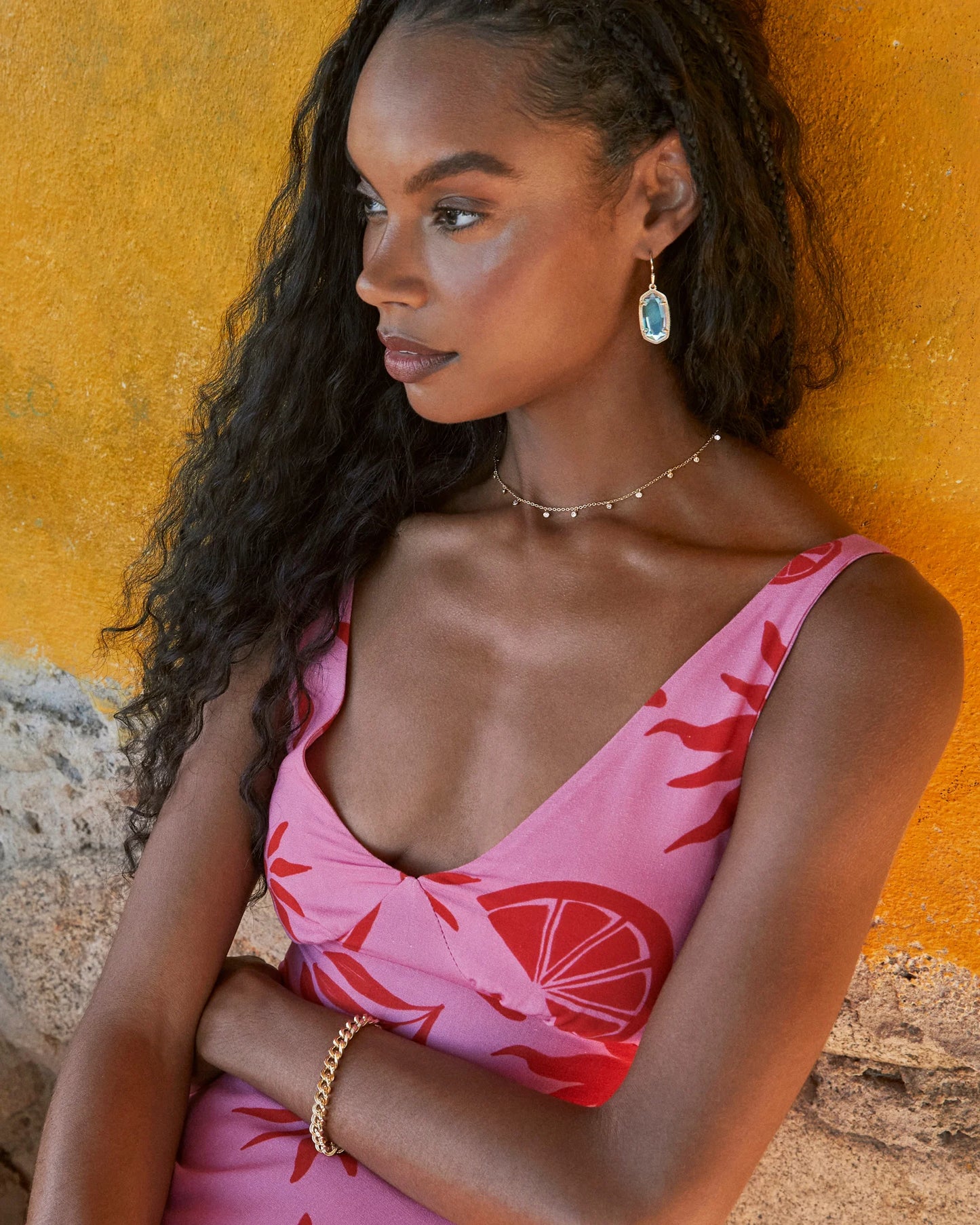KENDRA SCOTT Dani Gold Drop Earrings