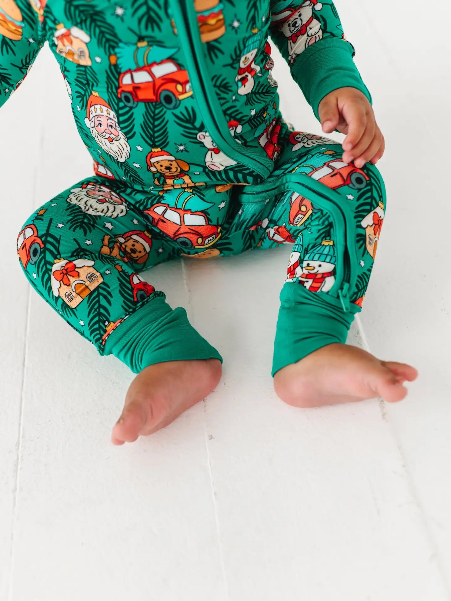 Kiki + Lulu Deck the Pjs Convertible Footies