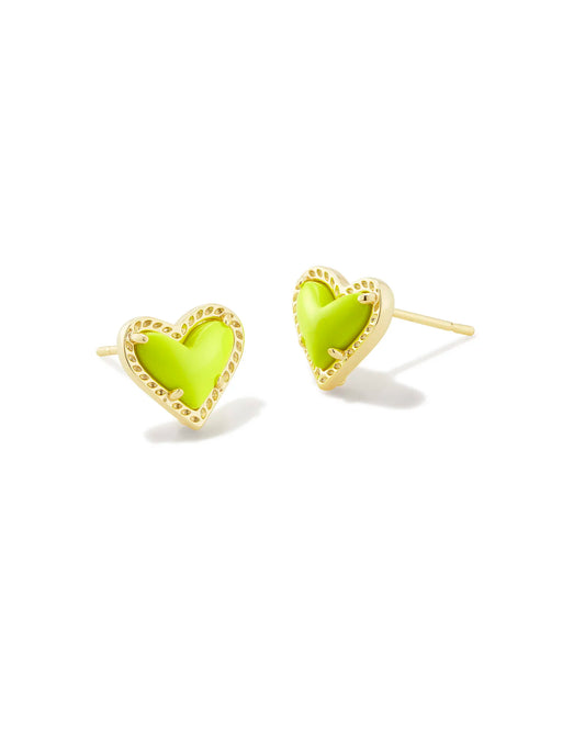 KENDRA SCOTT Ari Heart Gold Stud Earrings in Chartreuse Magnesite