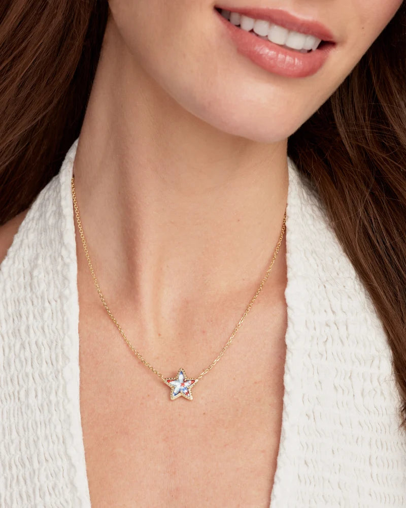 KENDRA SCOTT Cassidy Gold Short Pendant Necklace