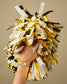 KENDRA SCOTT Daphne Enamel Gold Stretch Bracelet