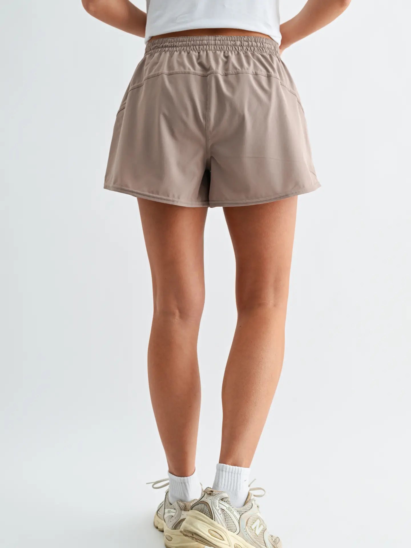 Finish Line Active Shorts SILKEN TAUPE