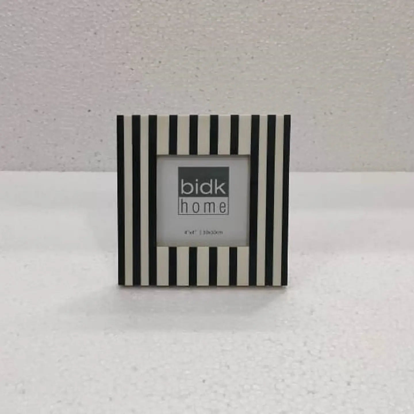 4X4” Resin Frame Black and White Stripes