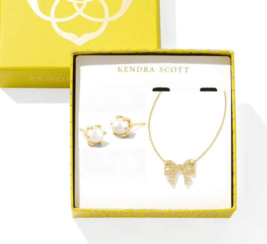 KENDRA SOTT Krista Bow Ashton Necklace Set Gold/Pearl