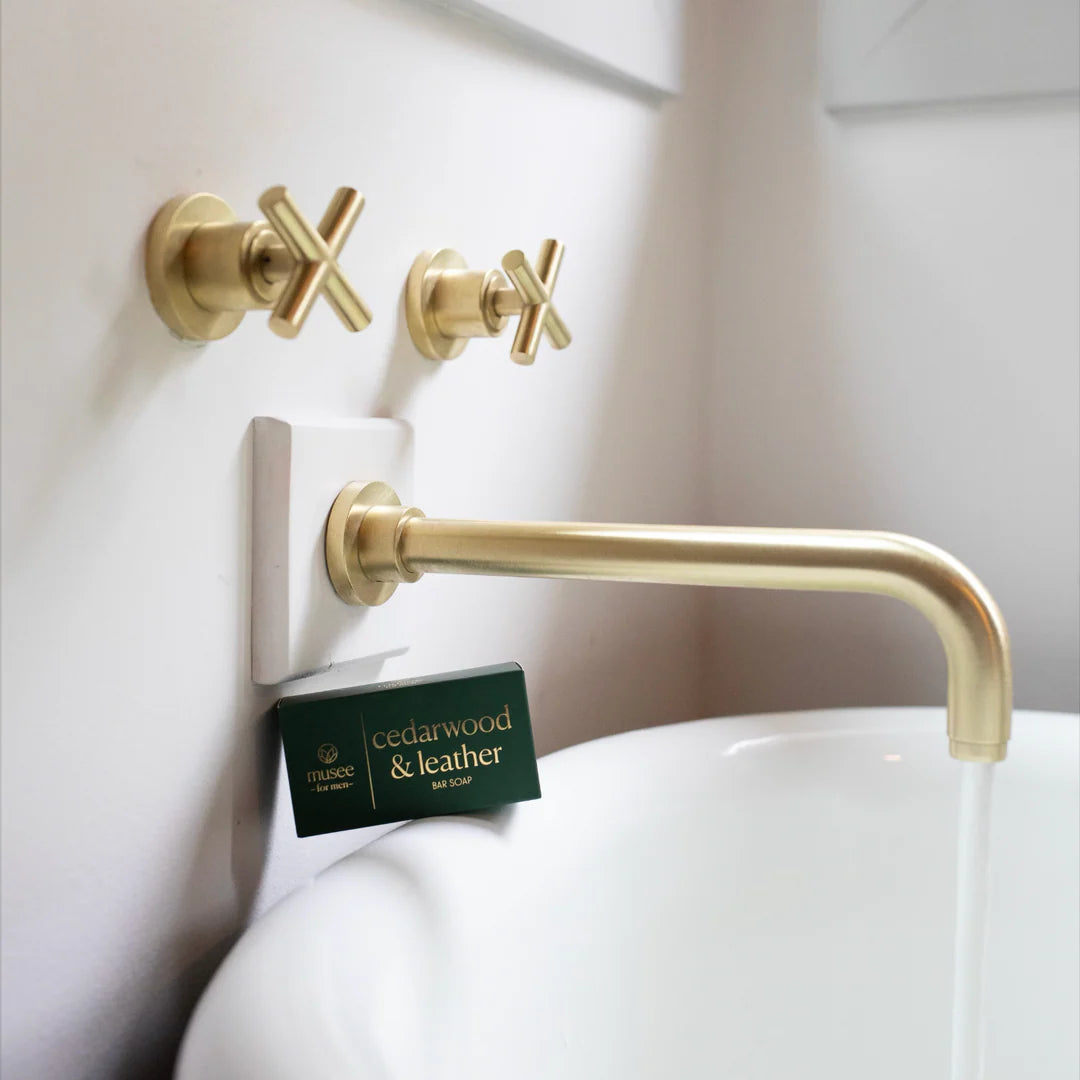 Musee     Cedarwood & Leather Bar Soap