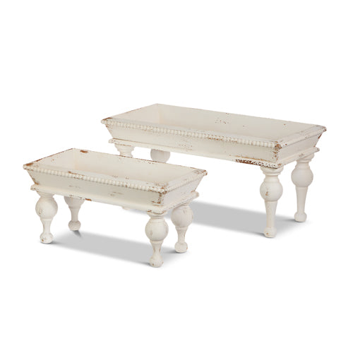 18.5" WHITE FOOTED TRAYS