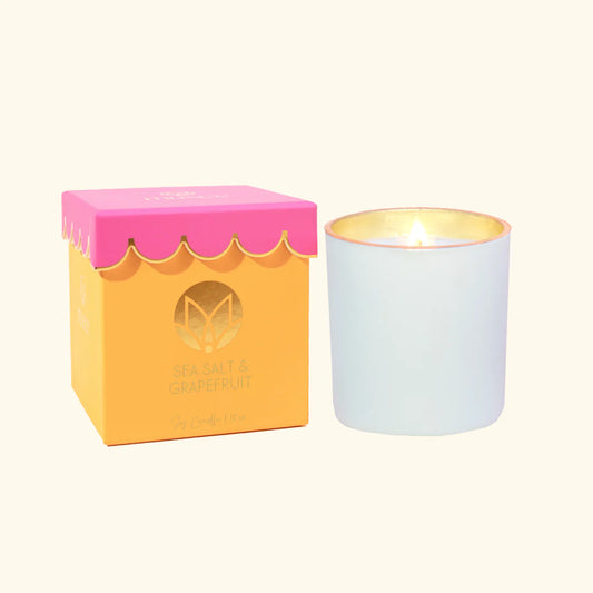 Musee Scalloped Sea Salt & Grapefruit Soy Candle