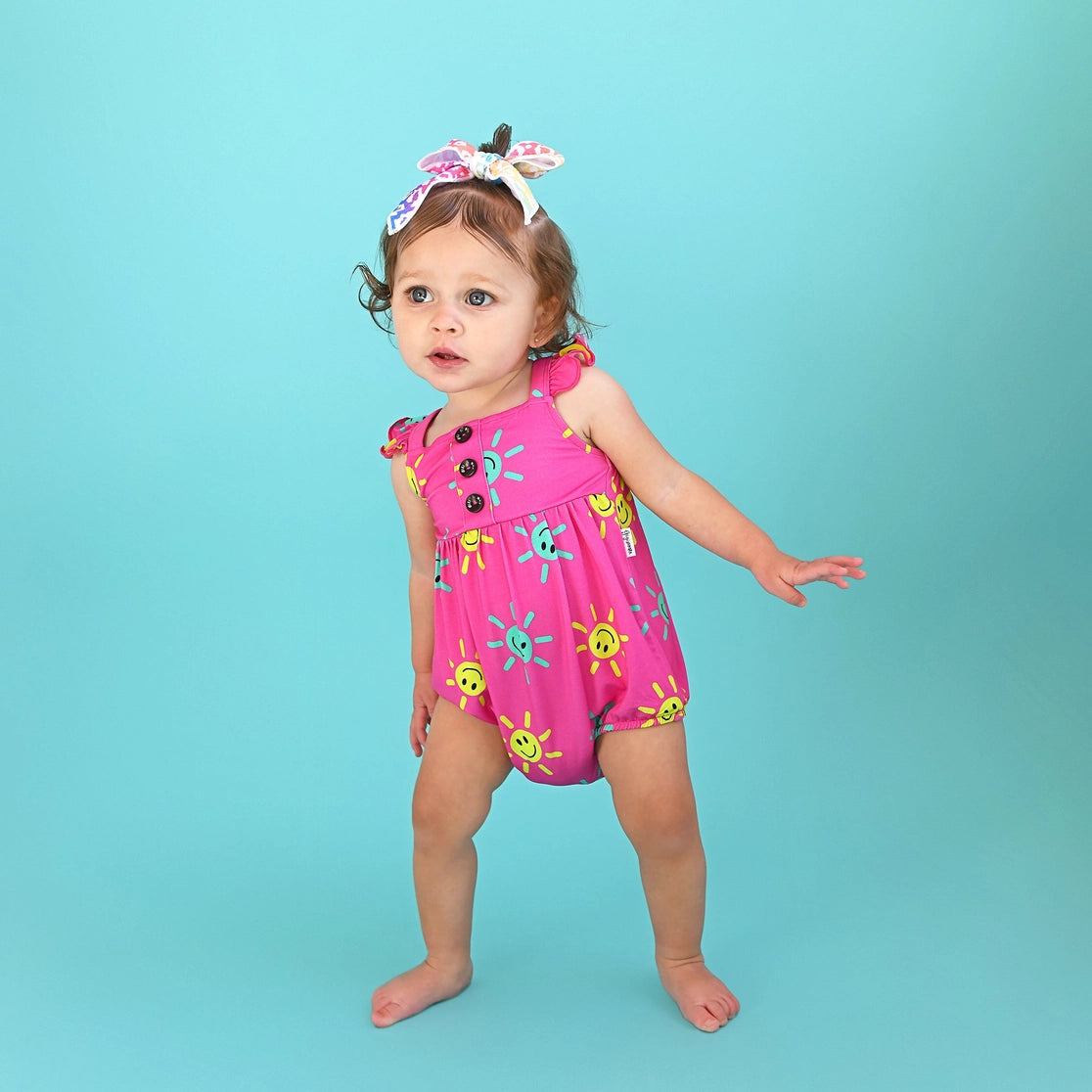 Gigi and Max Brittany Smiliey Face Button Bubble Bamboo