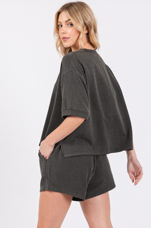 RIBBED ROUND NECK TOP AND SHORTS SET